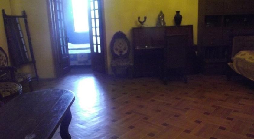 Apartment Irma Rustaveli 57 Batum Oda fotoğraf
