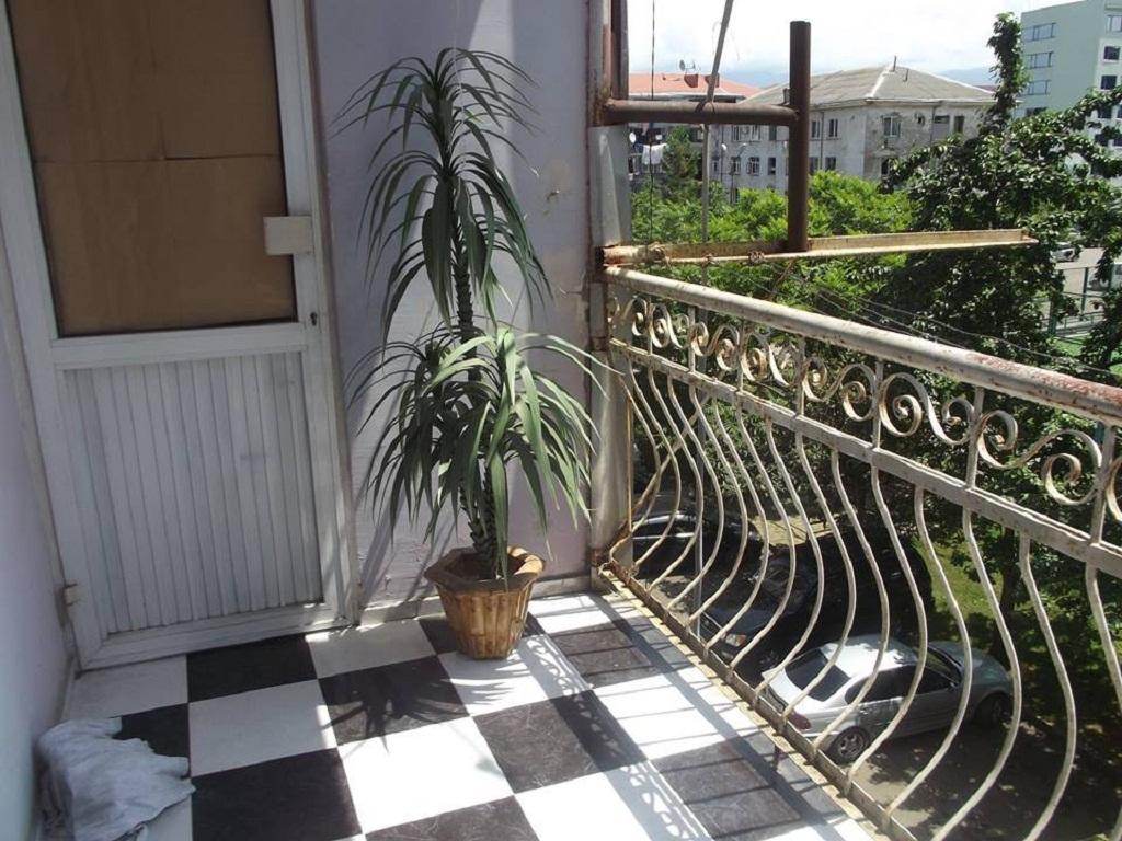 Apartment Irma Rustaveli 57 Batum Oda fotoğraf