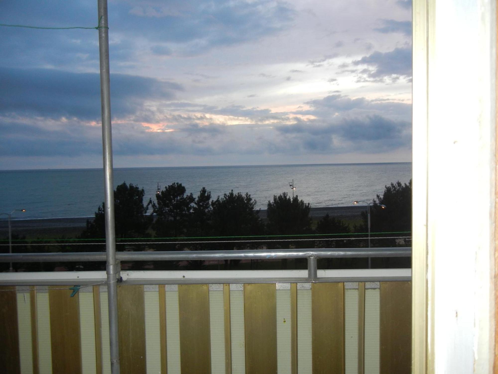 Apartment Irma Rustaveli 57 Batum Dış mekan fotoğraf